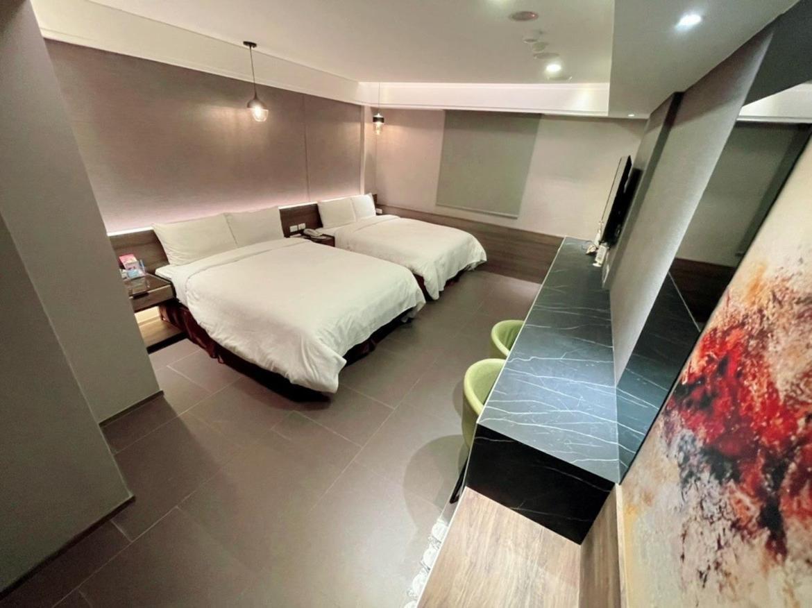 OUGE Motel - Fengshan Kaohsiung Exterior foto